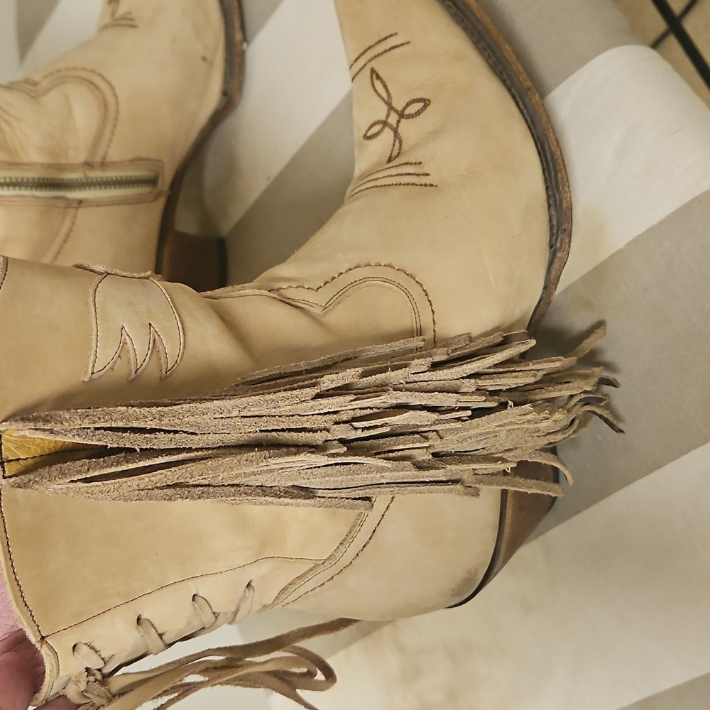 Cream and Pink Ankle Boots with Decorative Stitching - Picture 4 of 9